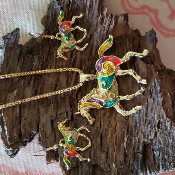 Trotting Horse Set. Horse Earrings Horse Necklace Cowgirl Colorful Rodeo Pony - Picture 13 of 13